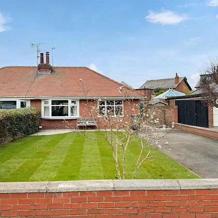Commonside Cottage Lytham St Annes Esterno foto